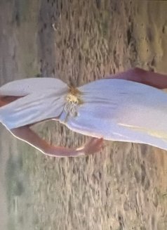 Shamin - puta in Muscat Photo 1 of 5