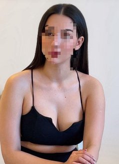 shamim - puta in Muscat Photo 4 of 6