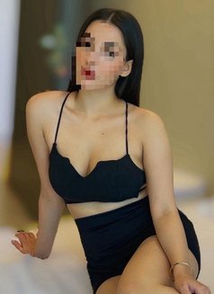 shamim - puta in Muscat Photo 6 of 6