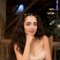 New - escort in Muscat Photo 2 of 10