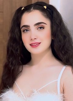 New - escort in Muscat Photo 6 of 6