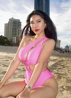 New Isabella Seduisant - escort in Gold Coast Photo 13 of 21