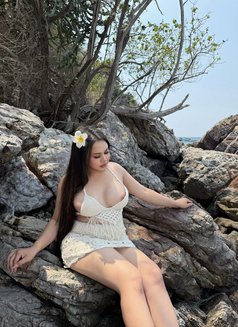 Jessica69 Both good top and cum - Transsexual escort in Abu Dhabi Photo 15 of 17