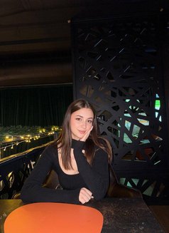 NEW Karina Slavic Barby - puta in Dubai Photo 8 of 13