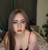 New big penis both - Transsexual escort in Al Manama