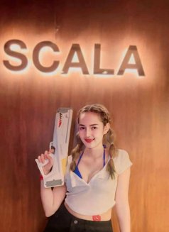 New Lady sarah - escort in Dammam Photo 3 of 4