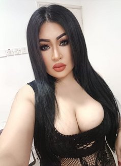 New Lady Full Service - puta in Muscat Photo 1 of 8