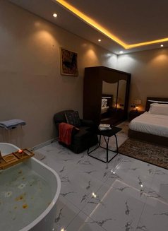 thai peofessional massage lady Nicki BBW - escort in Riyadh Photo 17 of 20
