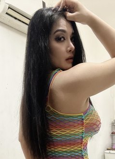 New Lady - escort in Muscat Photo 4 of 8