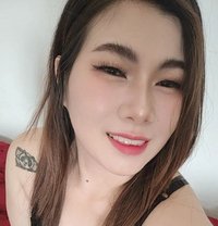 New Lady Vip Massage in Muscat - puta in Muscat Photo 6 of 13