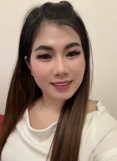 New Lady Vip Massage in Muscat - puta in Muscat Photo 11 of 13