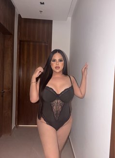 Party ladyboy chubby 🇹🇭 - masseuse in Riyadh Photo 1 of 15