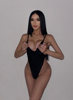 New ladyboy from Thailand 🇹🇭 - masseuse in Al Manama Photo 11 of 14
