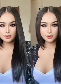 NEW LADYBOY - Acompañantes transexual in Al Manama Photo 4 of 5