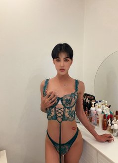 New Ladyboy - Masajista in Riyadh Photo 8 of 12