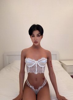 New Ladyboy - Masajista in Riyadh Photo 15 of 21