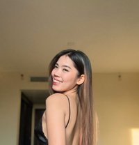 Marga - puta in Singapore Photo 6 of 6