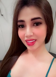 New Mia Transgender Petite - Transsexual escort in Dubai Photo 4 of 4