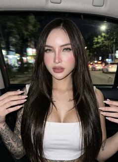 New model Christina - escort in Mumbai Photo 4 of 16