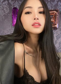 New model Christina - escort in New Delhi Photo 6 of 9