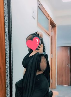 New Muslim Shemale Zumaya 8" Dik - Transsexual escort in Kochi Photo 2 of 11
