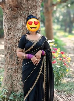 New Nisha independent incall no advance - escort in Bangalore Photo 4 of 9