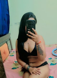 New Nisha independent incall outcall - escort in Bangalore Photo 2 of 11