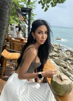 New Nita Ronita From Thailand - Acompañantes transexual in Phuket Photo 1 of 8