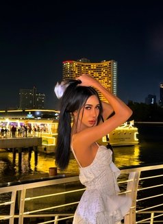 New Nita Ronita From Thailand - Transsexual escort in Phuket Photo 6 of 7