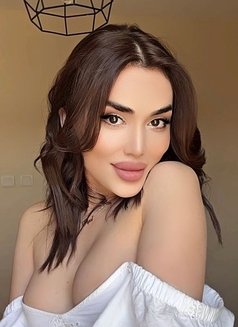Nita Brunette 🇷🇺 - Acompañantes transexual in İstanbul Photo 15 of 17