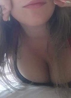 Portuguese Sweet Curvy Student - Masajista in Portimão Photo 23 of 26