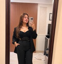 New Russian High Profile and Indian - puta in Gurgaon Photo 4 of 4