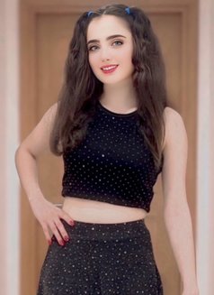New - escort in Muscat Photo 3 of 8