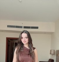New Russian girl - escort in Muscat Photo 2 of 4