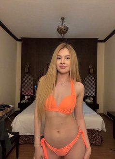 New Russian Independent Elly 🩷 - escort in Dubai Photo 17 of 19