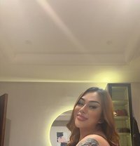 New Sara good massage good service - Transsexual escort in Khobar