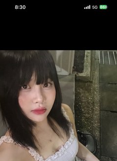 New Sexy Girl Yuyu - puta in Tokyo Photo 10 of 13
