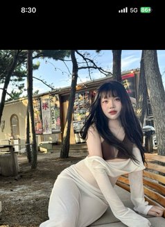 New Sexy Girl Yuyu - puta in Tokyo Photo 13 of 13