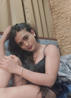 New shemale With Big Dick - Acompañantes transexual in Hyderabad Photo 17 of 24