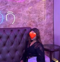 Hand cash service available - escort in Kathmandu