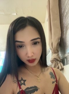 New taste yuki - Acompañantes transexual in Makati City Photo 25 of 26