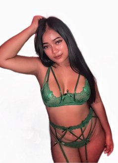 Reya New Thai girl in town - puta in Okinawa Island Photo 1 of 9