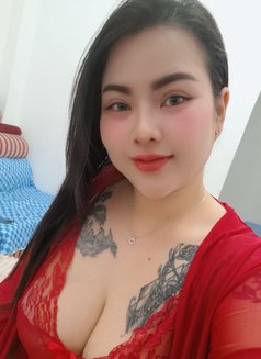 New Thai oil and good massage in muscat - escort in Muscat Photo 12 of 22