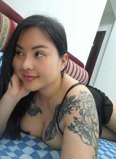New Thai oil and good massage in muscat - escort in Muscat Photo 15 of 22