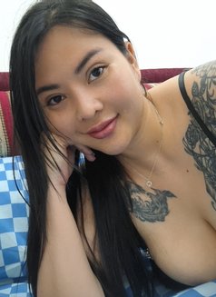 New Thai oil and good massage in muscat - escort in Muscat Photo 17 of 22