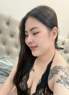 New Thai oil and good massage in muscat - escort in Muscat Photo 13 of 18