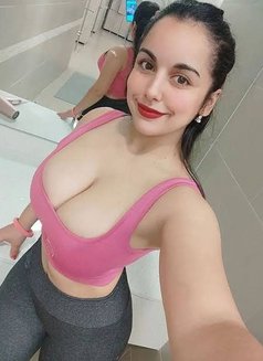 New Top Class Model Call Girls Russian - puta in Pune Photo 2 of 9