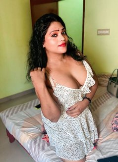 New Trans Zahira N Town - Transsexual escort in Bangalore Photo 6 of 28