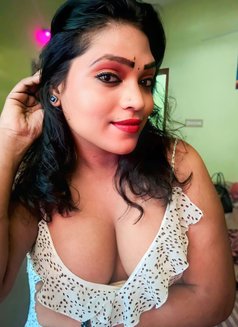 New Trans Zahira N Town - Transsexual escort in Bangalore Photo 14 of 28