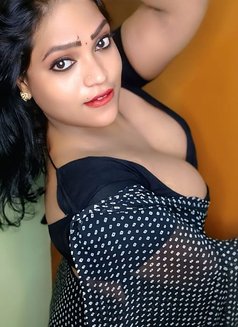 New Trans Zahira N Town - Transsexual escort in Bangalore Photo 20 of 28